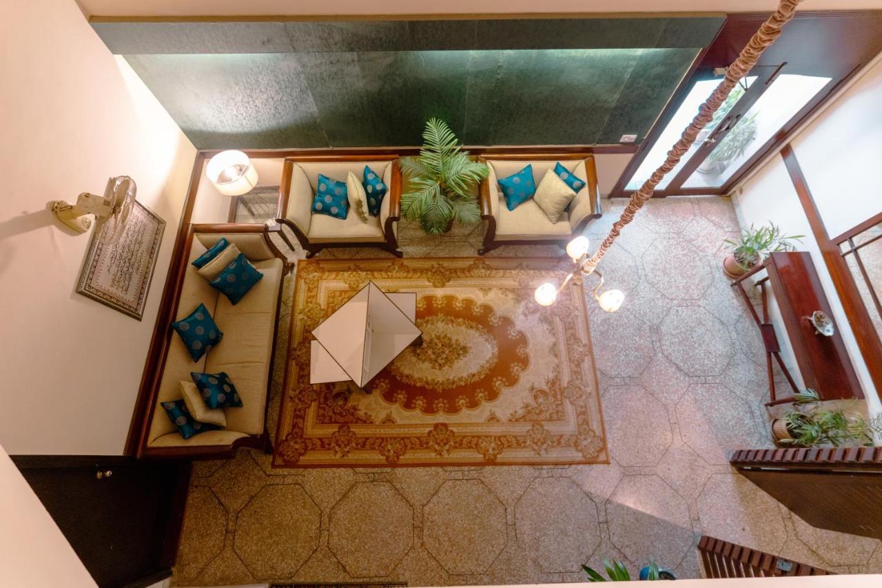 Vip House Hotel Pesavar Kültér fotó